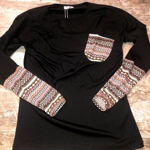 Super cute Aztec long sleeve